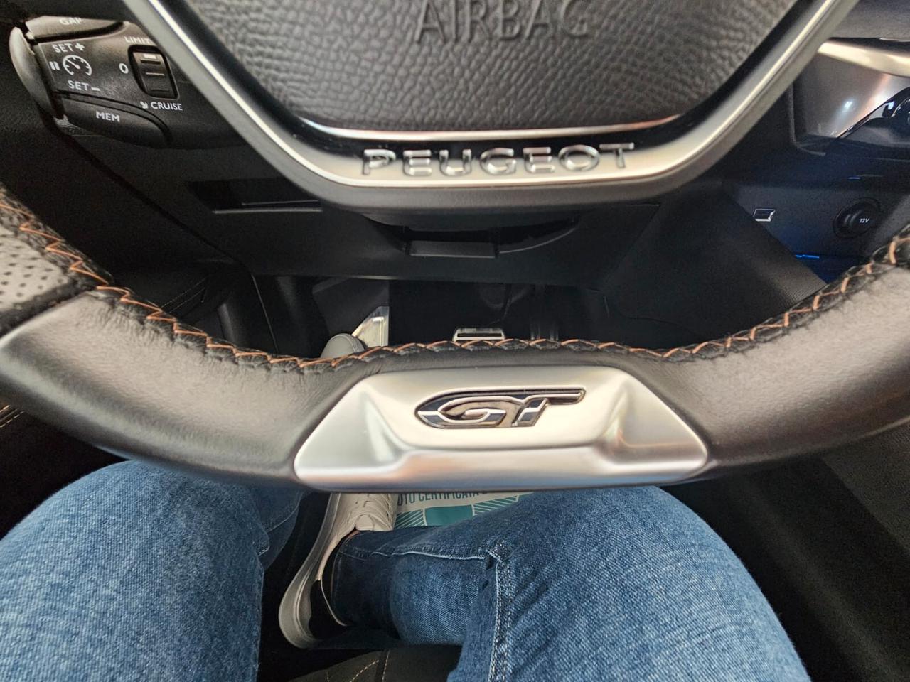 PEUGEOT 3008 2.0 HDI 180CV GT-LINE