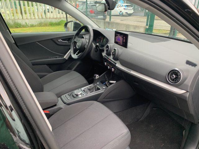 AUDI Q2 30 TDI S tronic Identity Black
