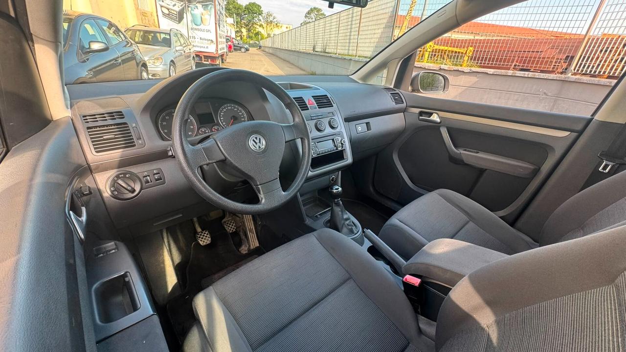 Volkswagen Touran 2.0 Highline Ecofuel