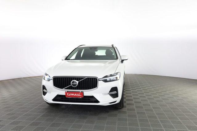VOLVO XC60 XC60 B4 (d) AWD Geartronic Momentum Pro
