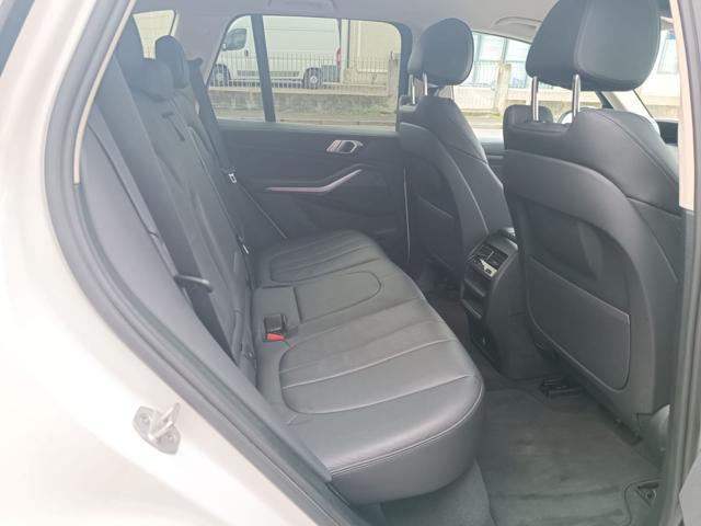 BMW X5 xDrive25d Business