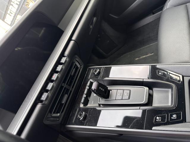 PORSCHE 911 Carrera 4S