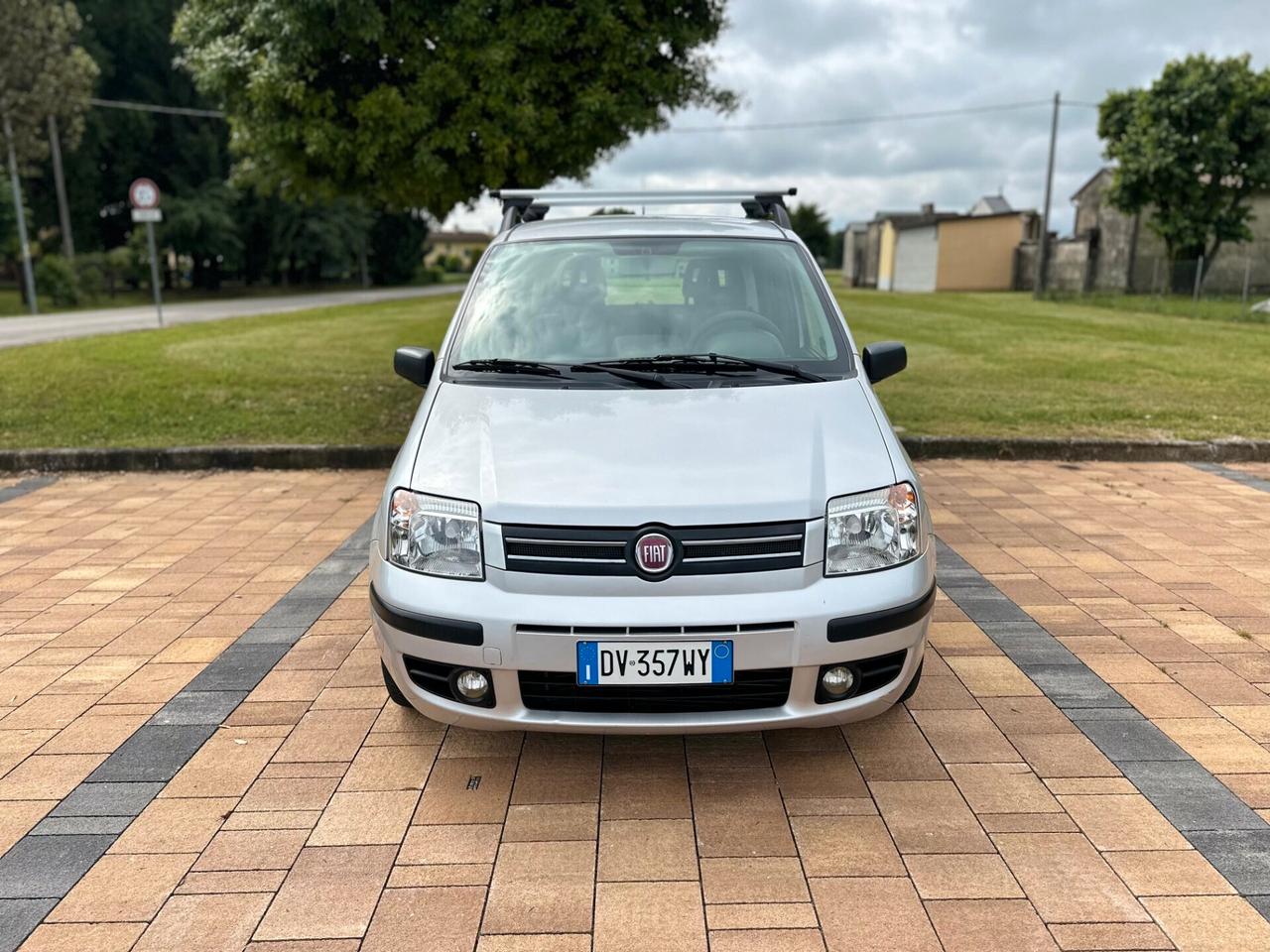 Fiat Panda 1.2 Emotion Benzina Neopatentati