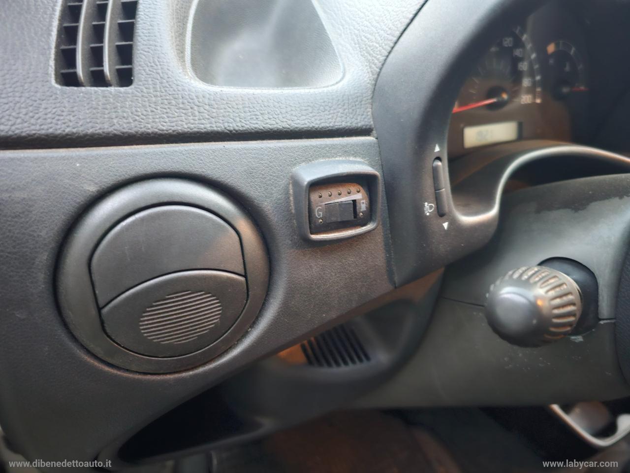 FIAT Punto 1.2 5p. Active Natural Power