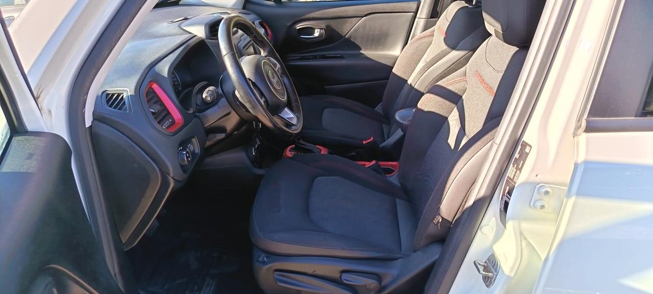 Jeep Renegade 2.0 Mjt 170CV 4WD Active Drive Low Trailhawk