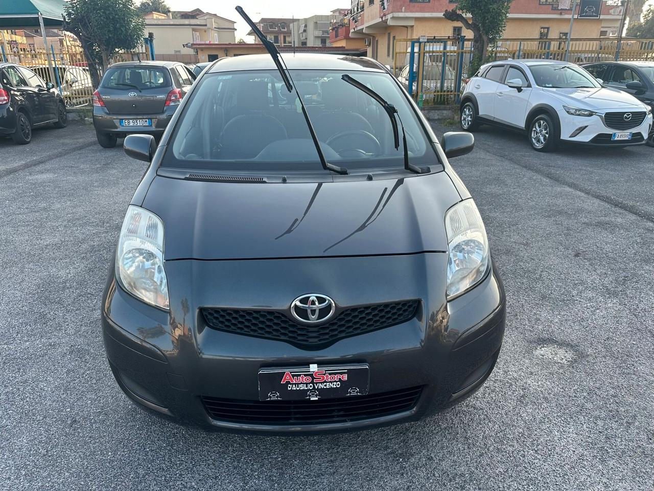 TOYOTA YARIS 5PORTE 1.3cc BENZINA