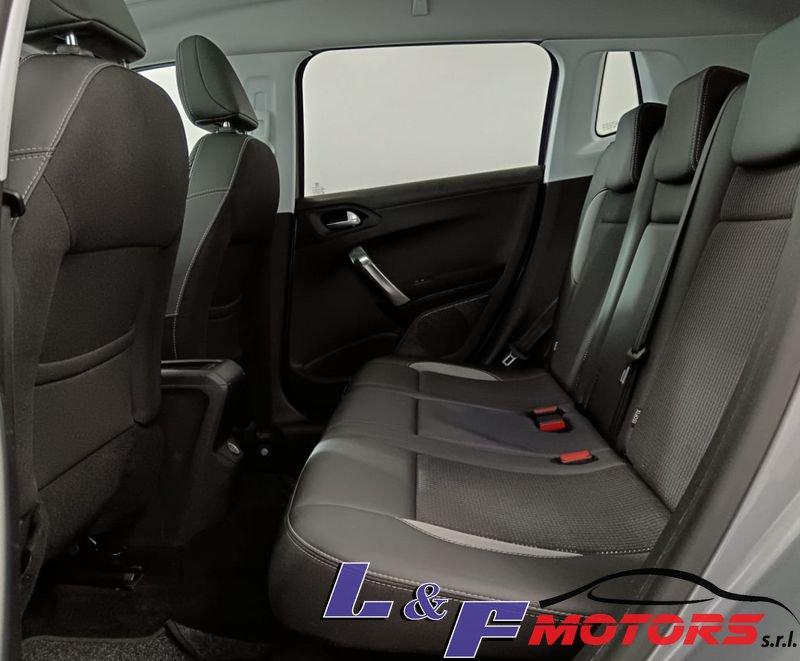 Peugeot 2008 BlueHDi 120 S&S Allure
