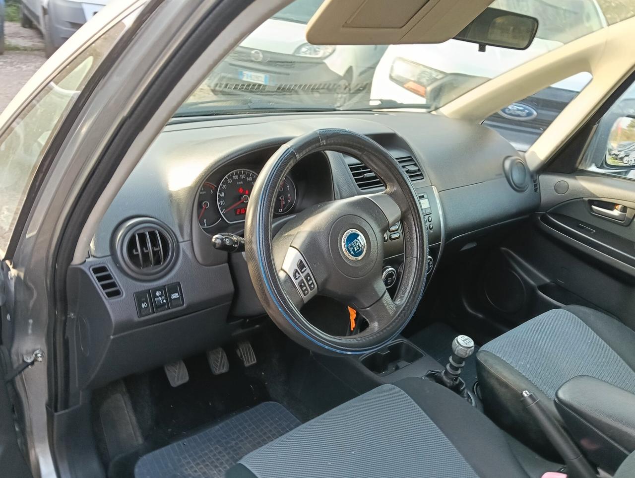 Fiat Sedici 1.9 MJT 4x4 Dynamic