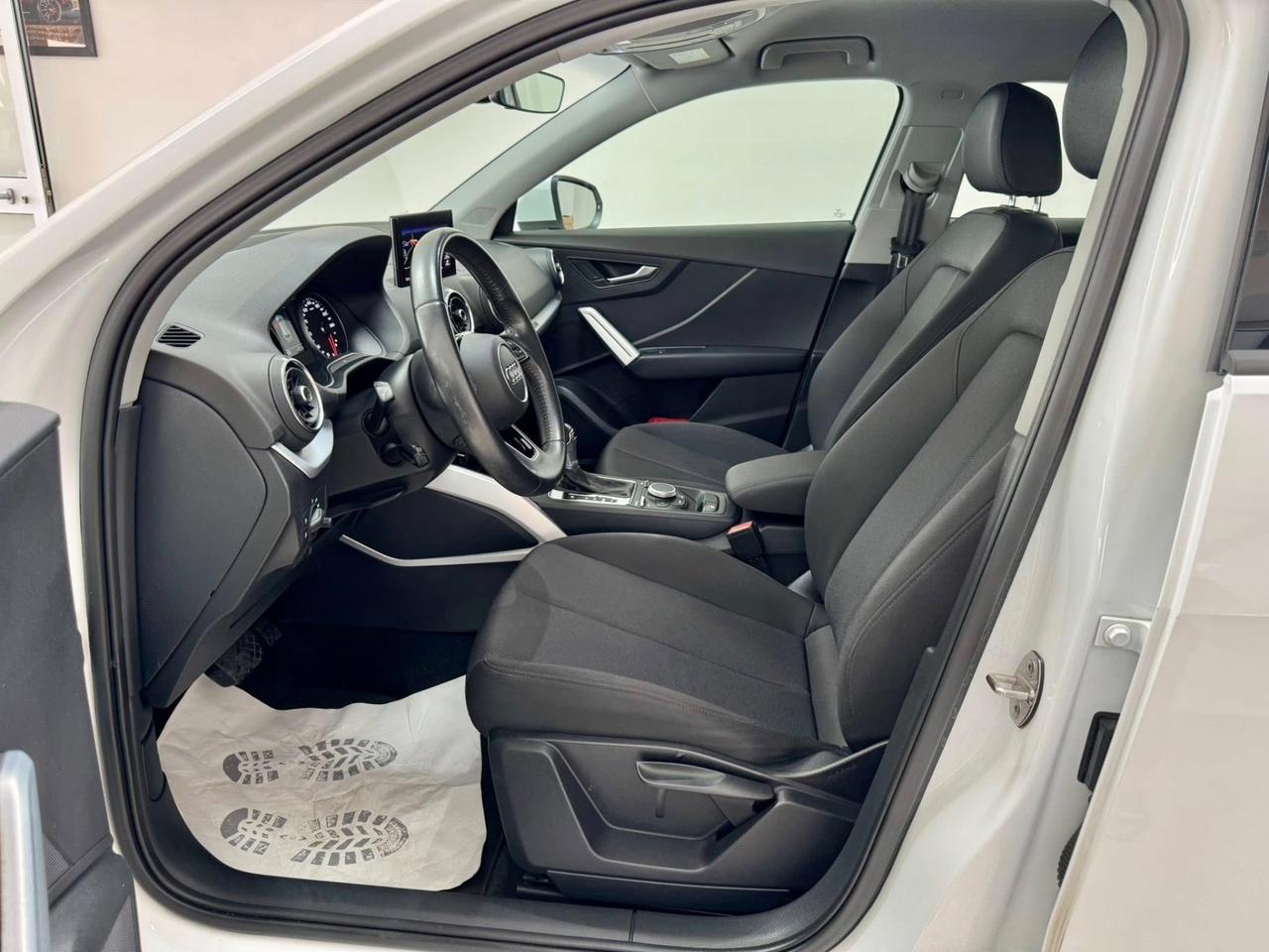 Audi Q2 30 TDI S tronic Business Design