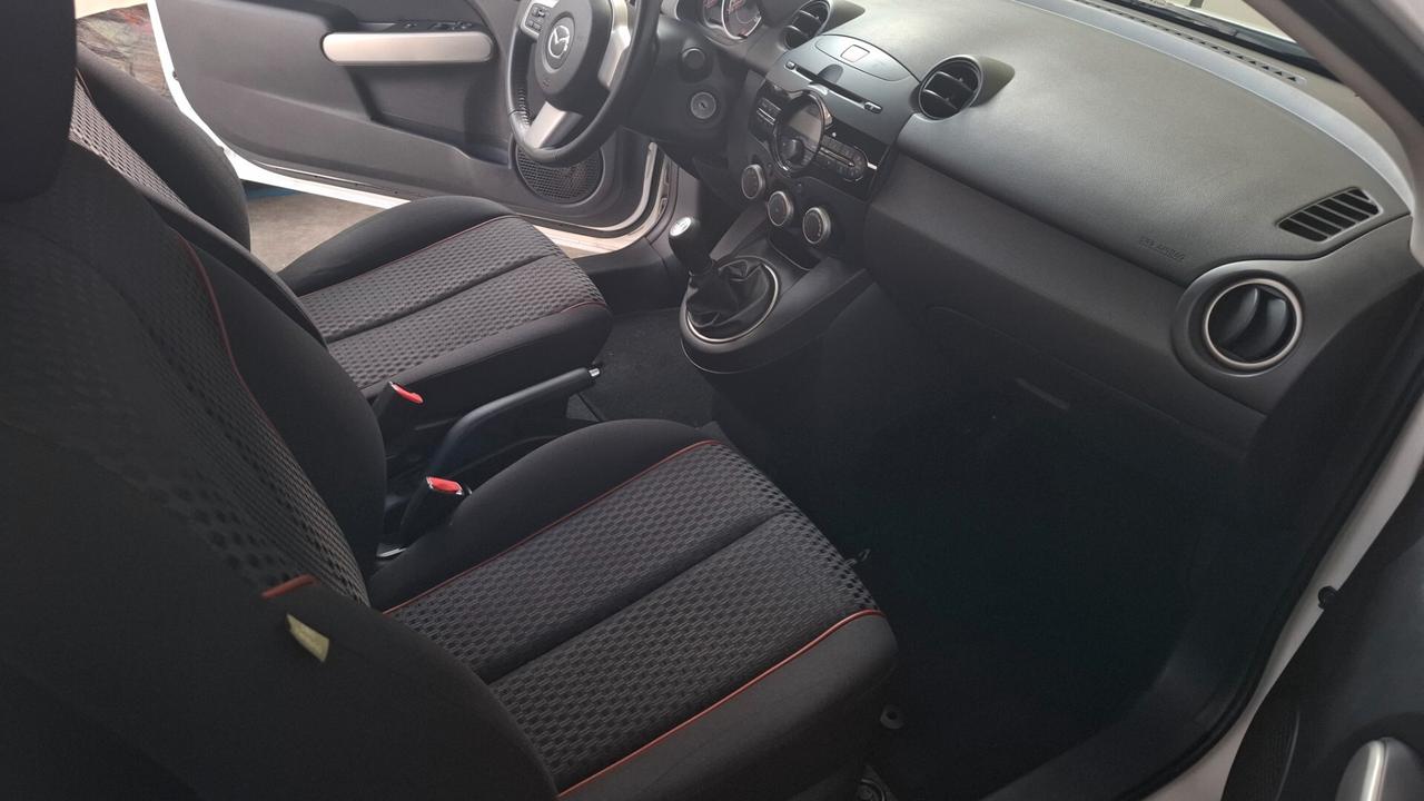Mazda 2 Mazda2 1.3 16V 84CV 3p. Sporty