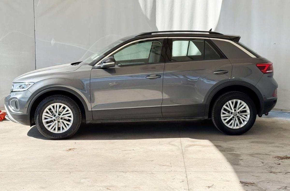 VOLKSWAGEN T-Roc 1.0 tsi life 110cv