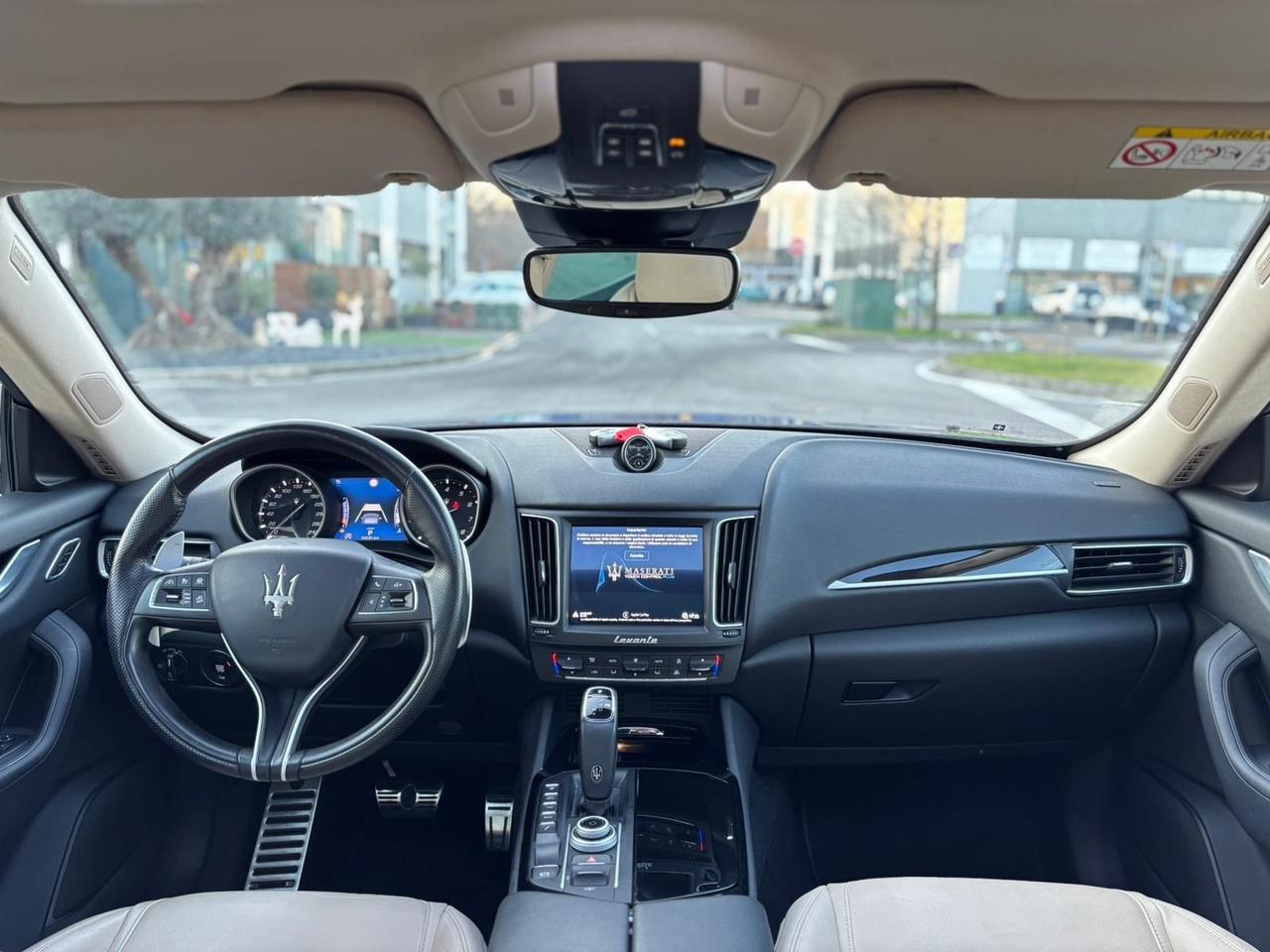 Maserati Levante V6 AWD Gransport 350CV •TETTO•PELLE BEIGE•