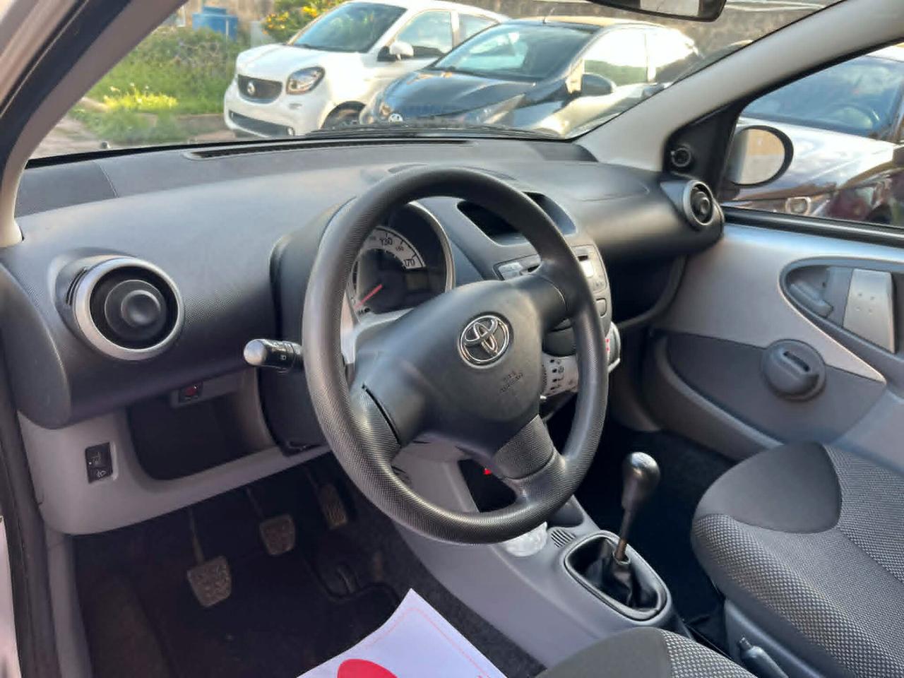 TOYOTA AYGO 1.0 68CV 2011 EURO 5 FULL BENZINA