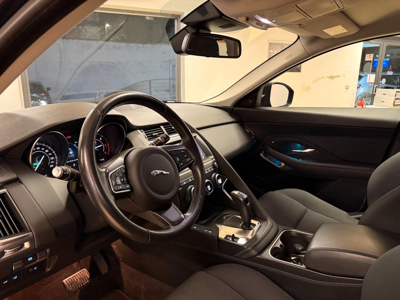 Jaguar E-Pace 2.0D 150 CV AWD R-Dynamic