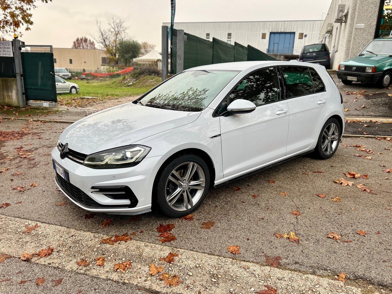 Volkswagen Golf 1.6 TDI 115 CV 5p. Highline BlueMotion Technology - Pack Rline