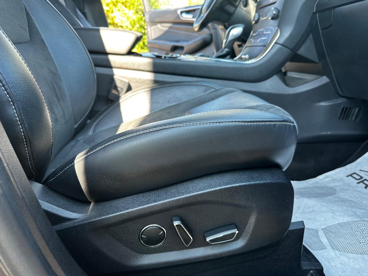 Ford S-Max 2.0 TDCi 150CV S&S Powershift 7p.ti Titanium Business