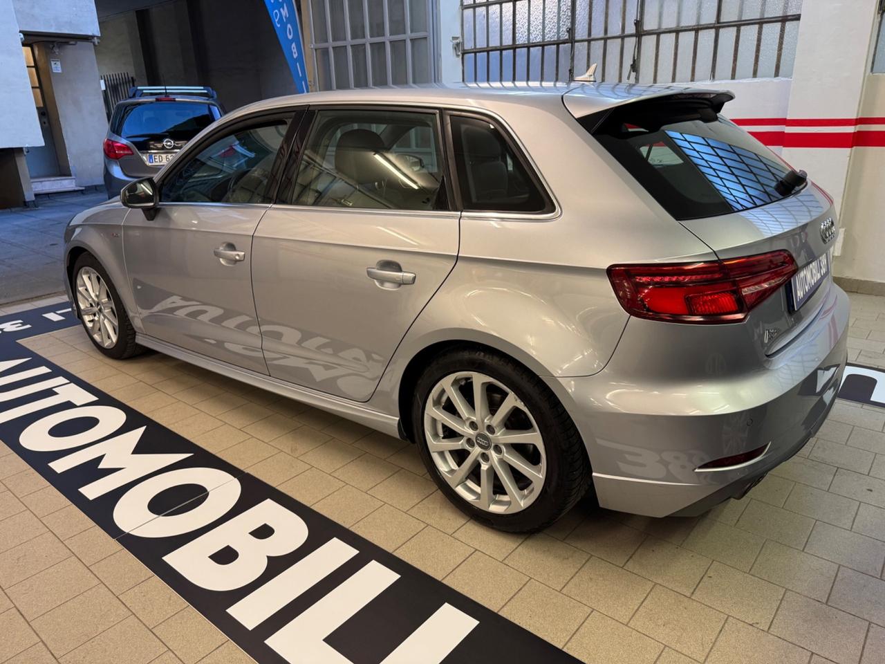 Audi A3 2.0 TDI 184 CV S tronic Design quattro edition