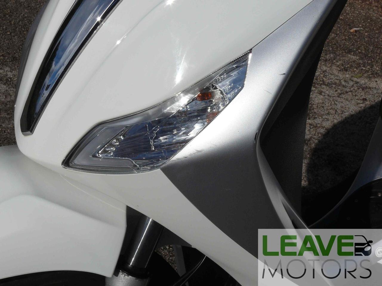 Piaggio Medley 125 Parabrezza (M1420)