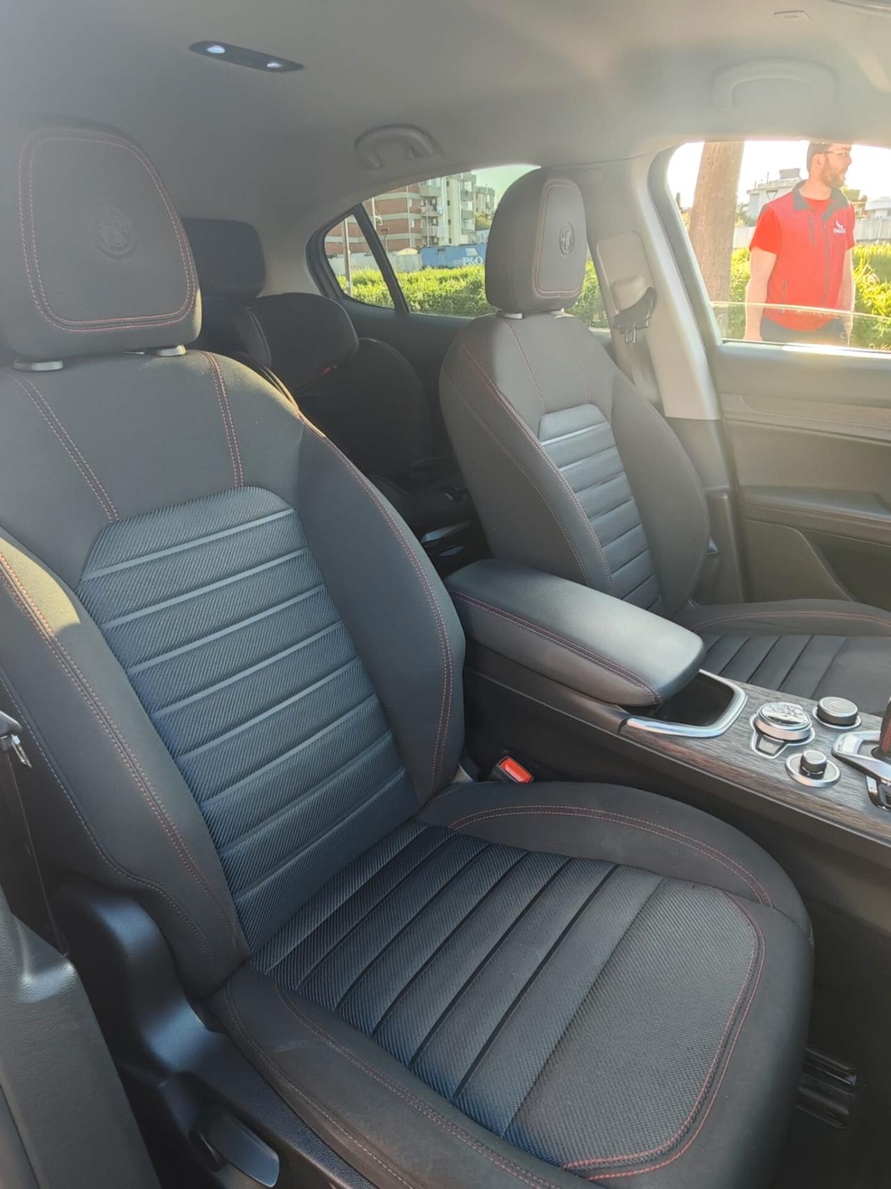 Alfa Romeo Stelvio 2.2 Turbodiesel 160 CV AT8 -PERFETTA-