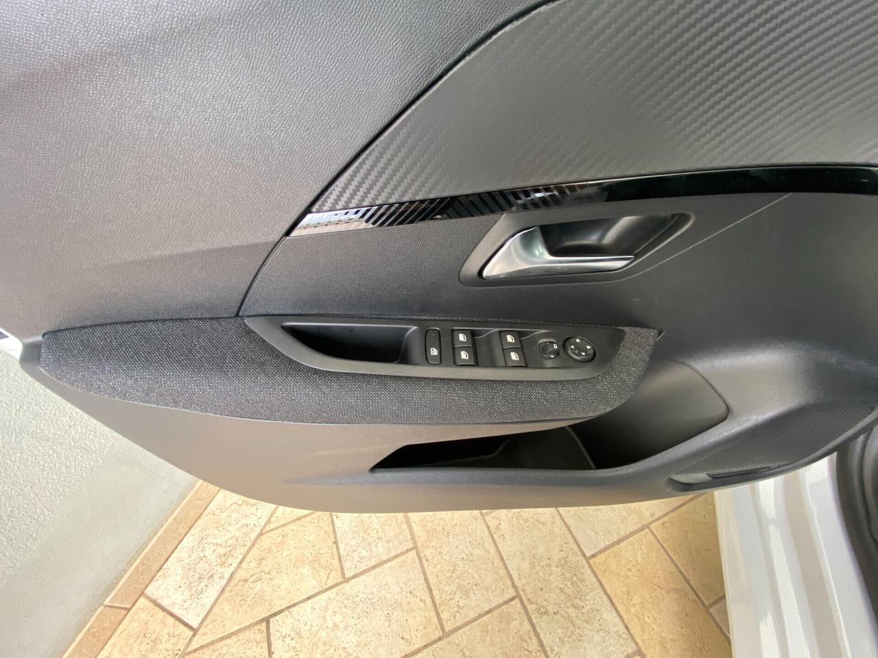 Peugeot 208 5P STYLE 100CV