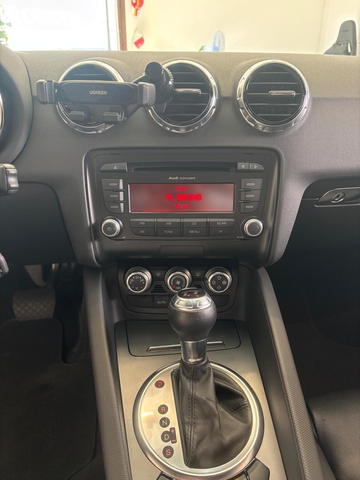 Audi TT 2.0 TFSI quattro S tronic