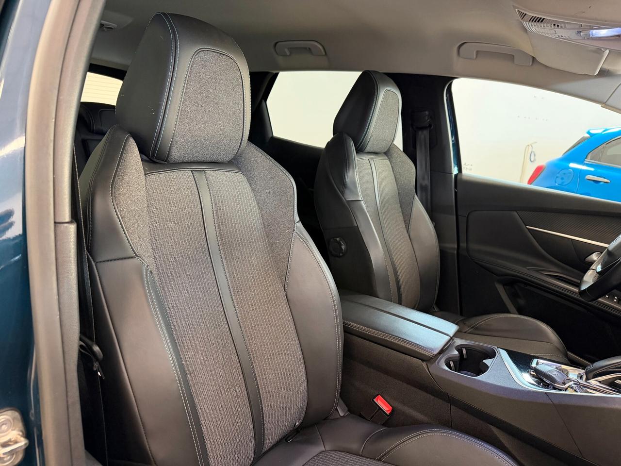 Peugeot 3008 BlueHDi 130 S&S EAT8 Allure Pack