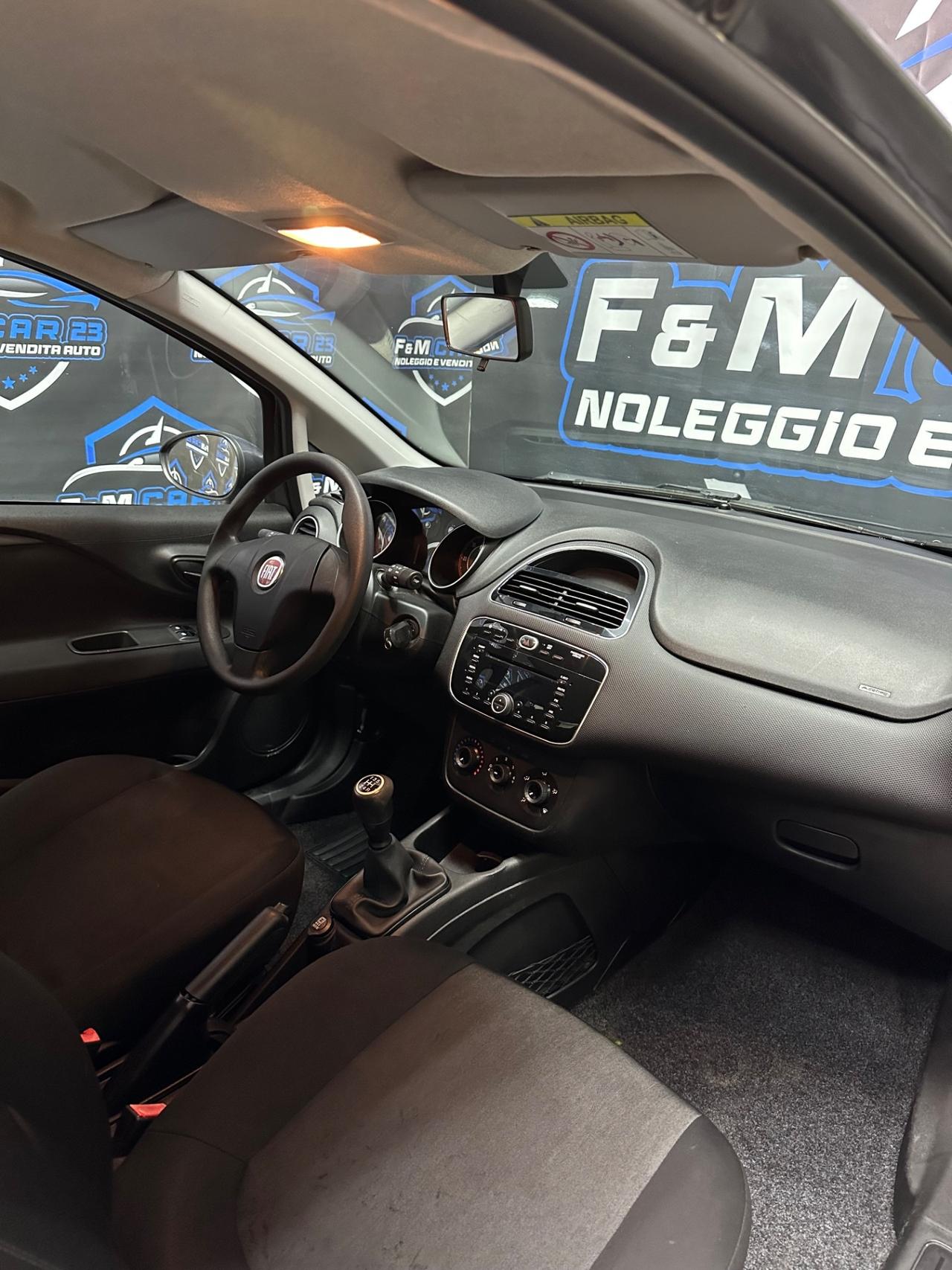 Fiat Punto 1.3 MJT II 75 CV 3 porte Street