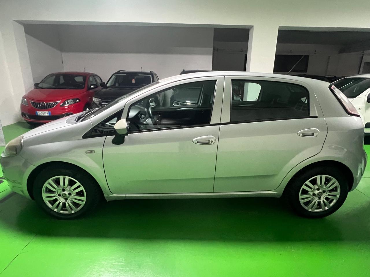 Fiat Punto 1.3 MJT II 75 CV 5 porte Lounge