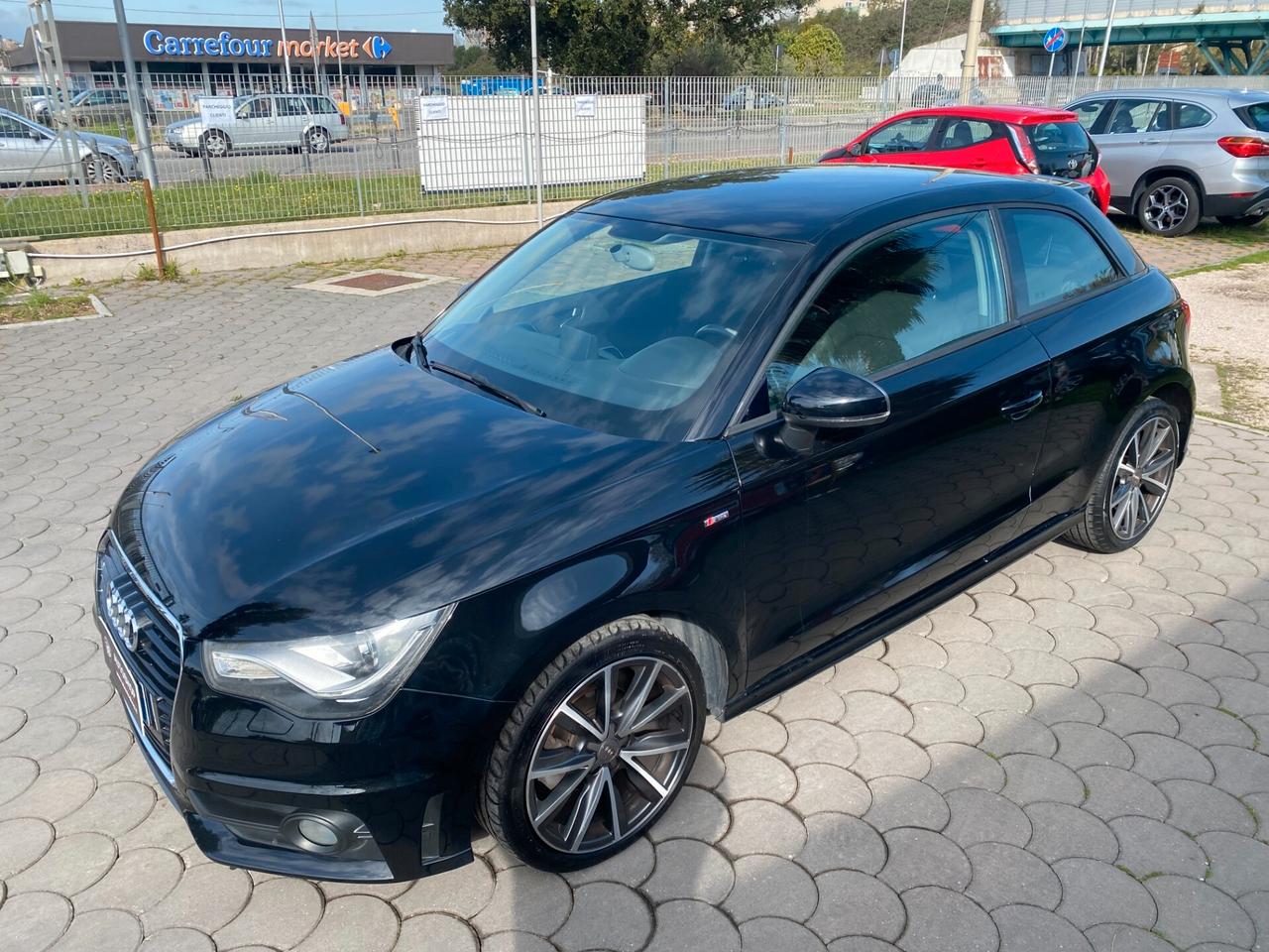 AUDI - A1 - 1.6 TDI Admired S-LINE - NEOPATENTATI - FINANZIABILE - PERMUTE