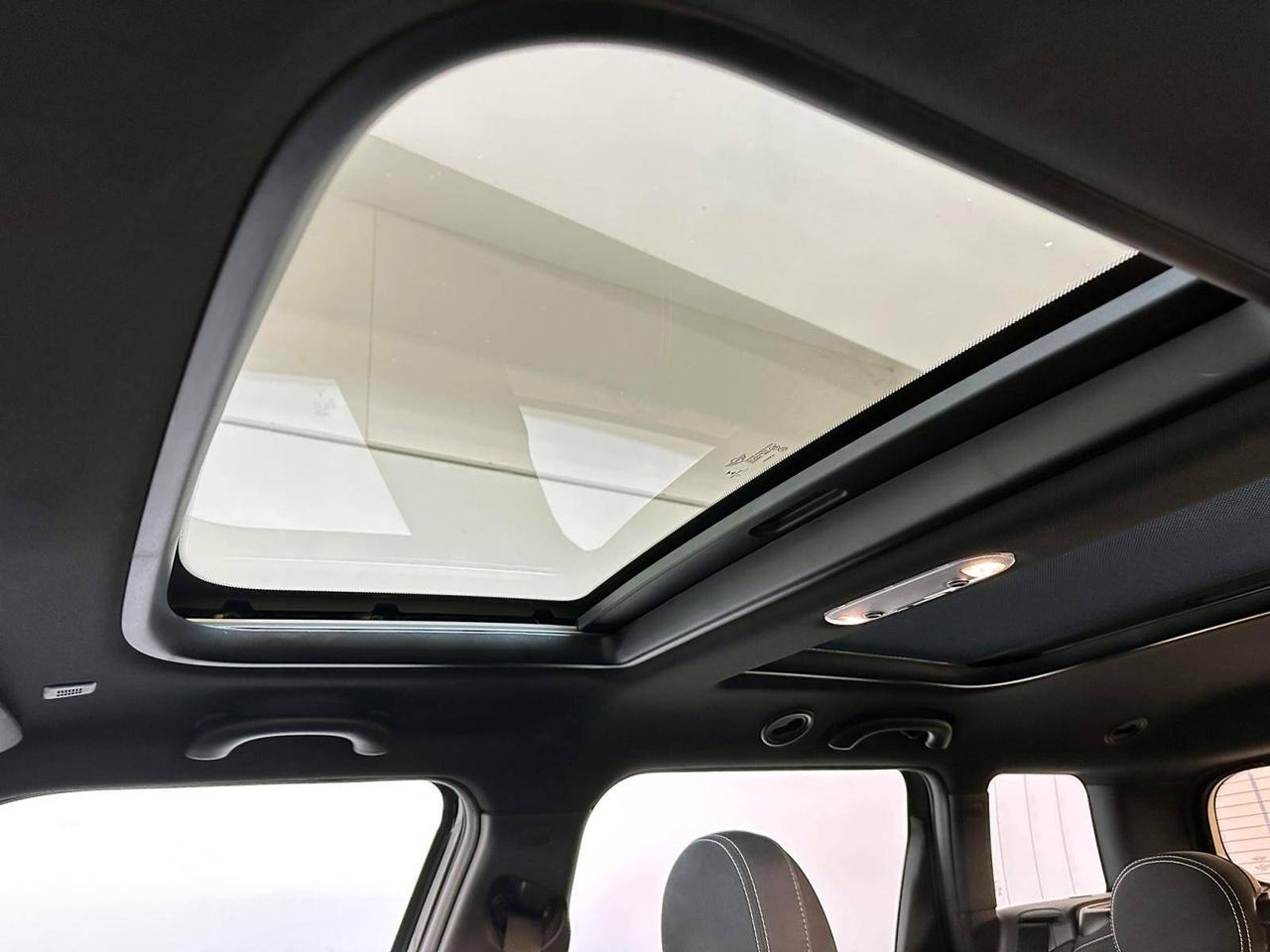 MINI Clubman Cooper S Mayfair Edition