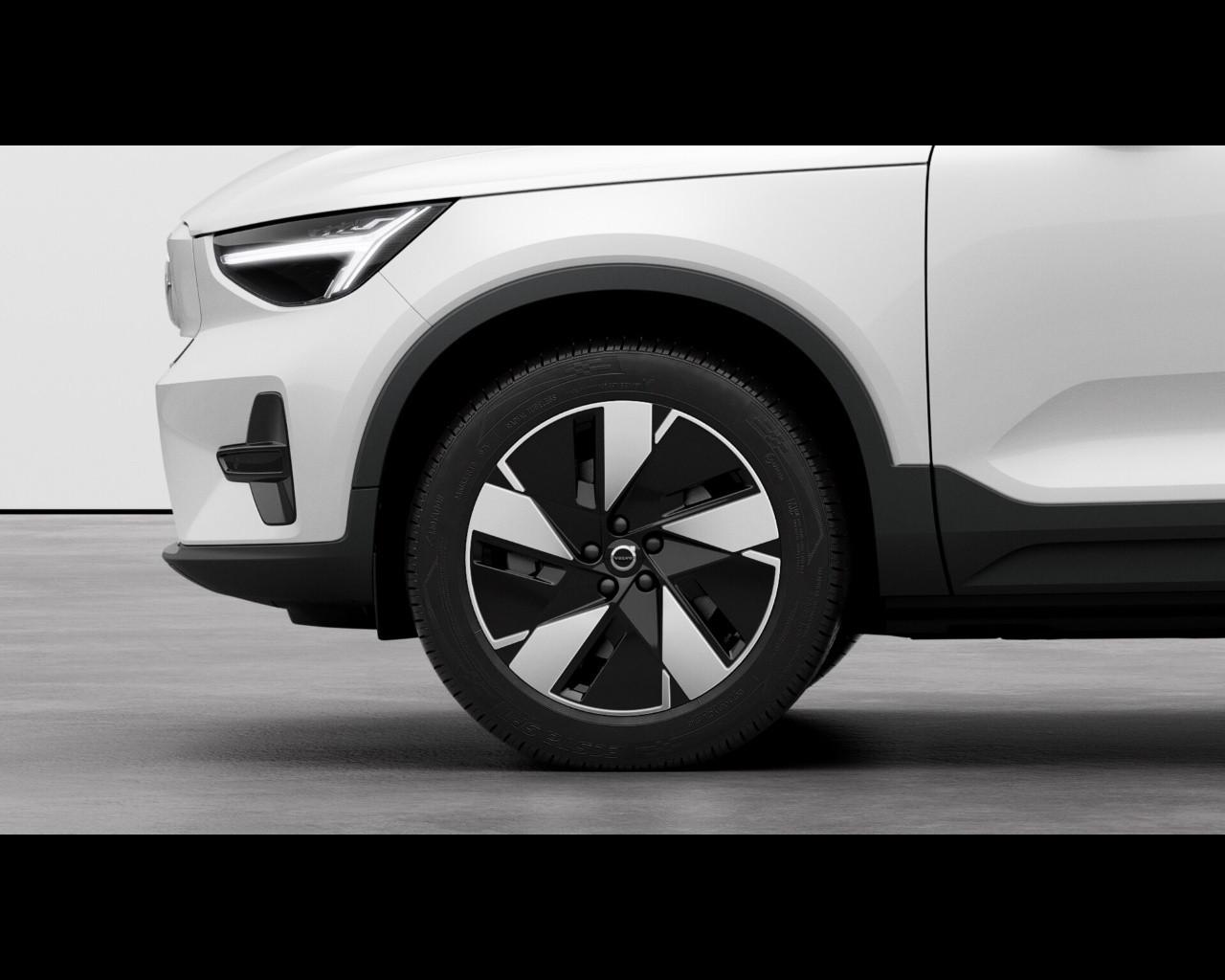 VOLVO XC40 SINGLE MOTOR EXTENDED RANGE PLUS