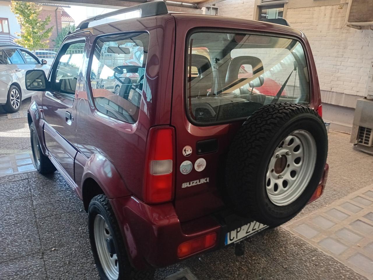 Suzuki Jimny 1.3i 16V cat 4WD JLX