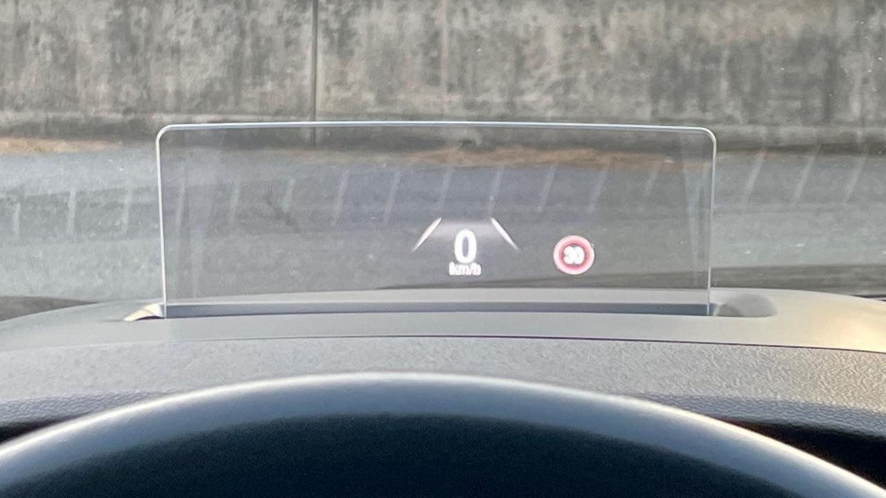FORD KUGA 1.5 2WD ECOBLUE TITANIUM 120CV - FULL LED, TETTO, NEOPATENTATI