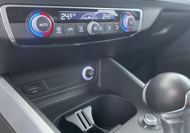 Audi Q2 1.6 30 TDI Identity Black S TRONIC