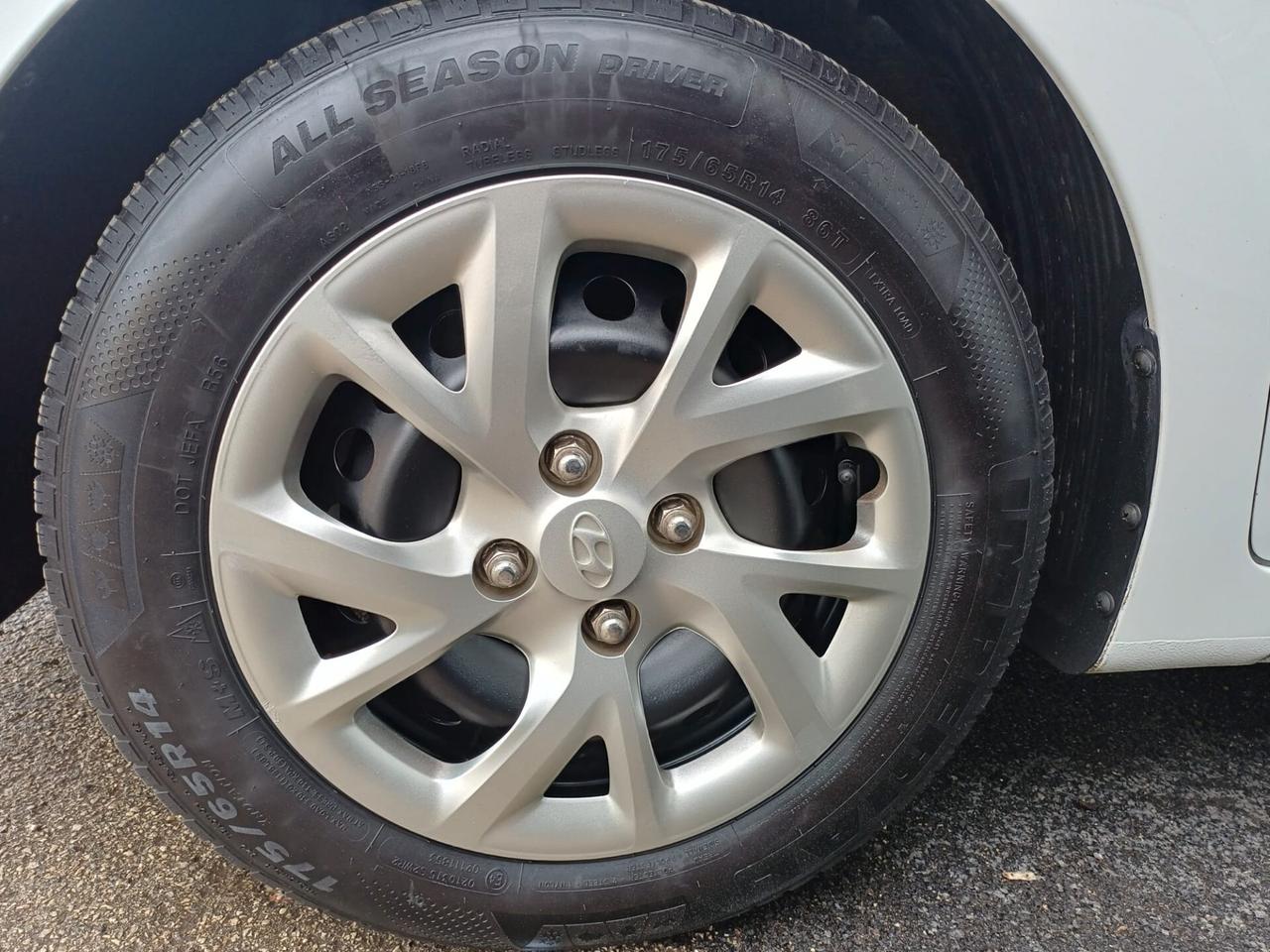 Hyundai i10 GPL DI SERIE PERFETTA - 2018