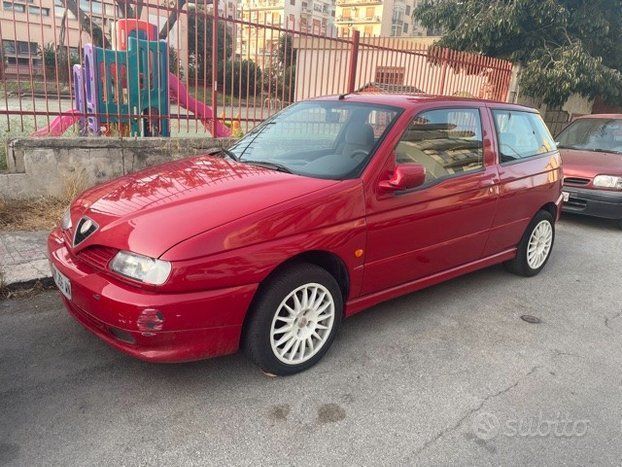 Alfa Romeo 145 Twin Spark Anche permuta o cambio