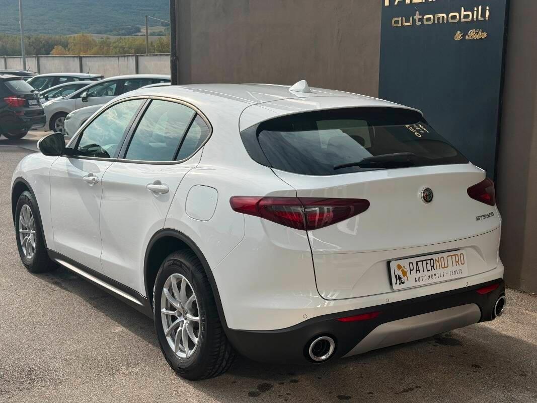 Alfa Romeo Stelvio 2.2 t Business rwd 160cv auto my19