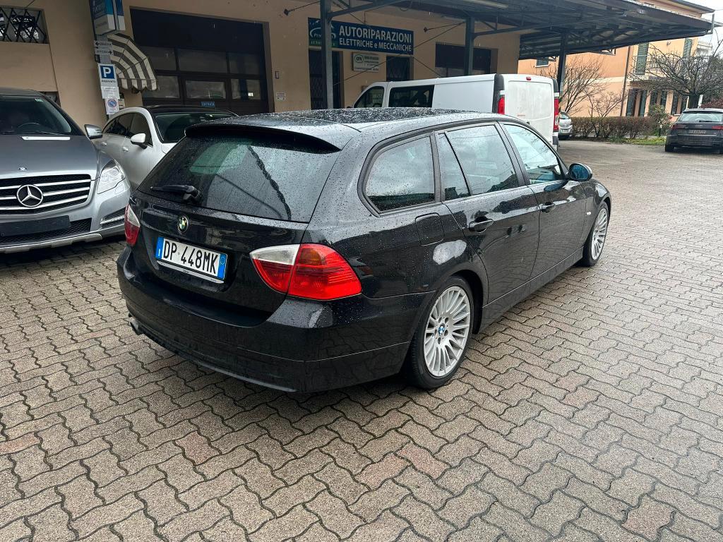 BMW 320 d Touring Futura 177cv