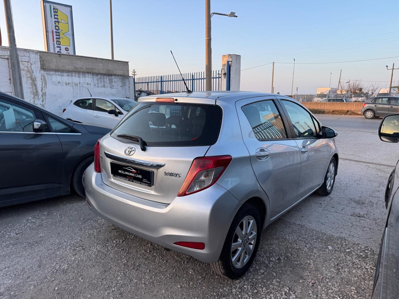 Toyota Yaris 1.4 D-4D 5 porte “NAVI”