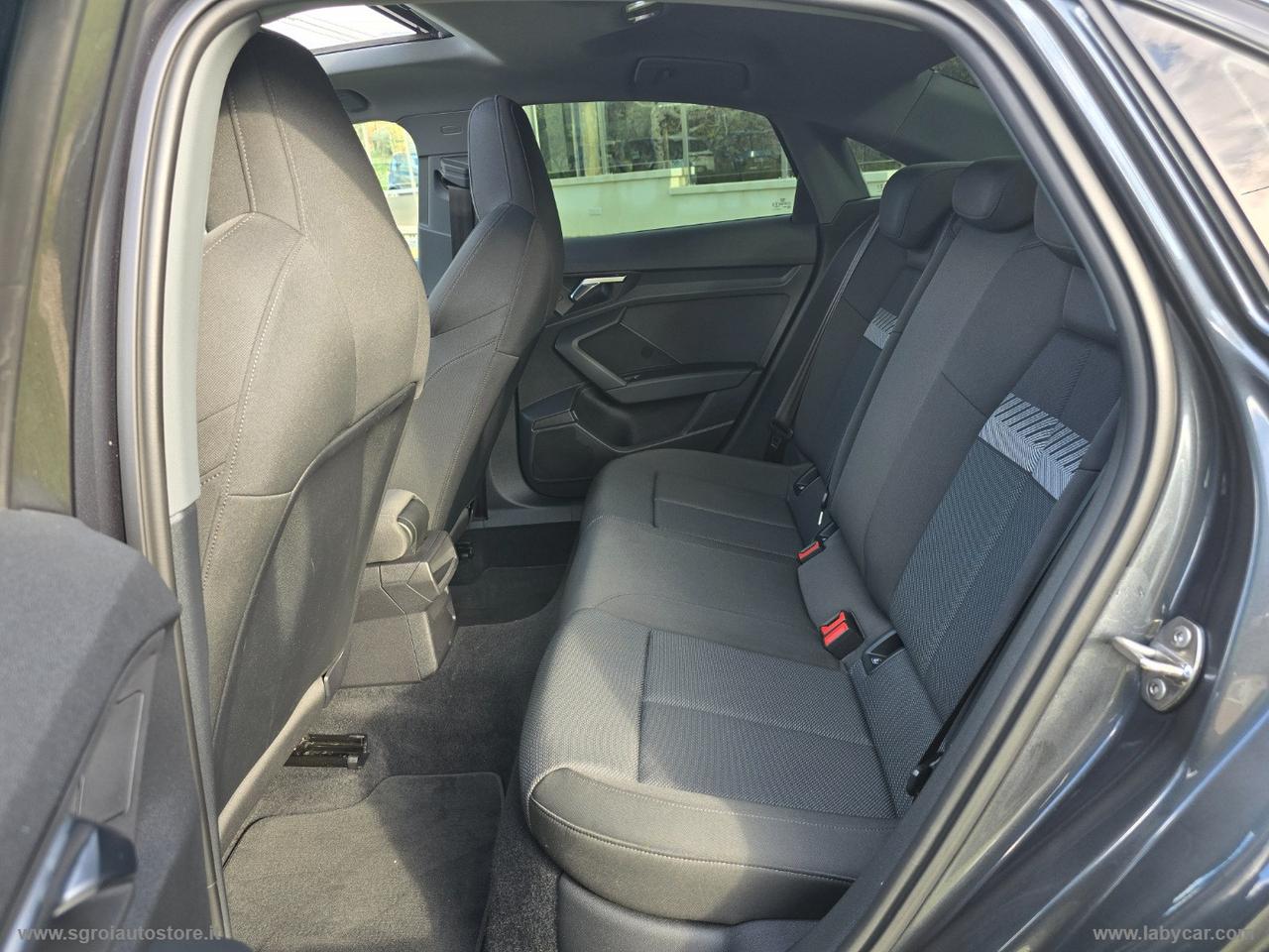 AUDI A3 Sedan 30 TDI S line TETTUCCIO