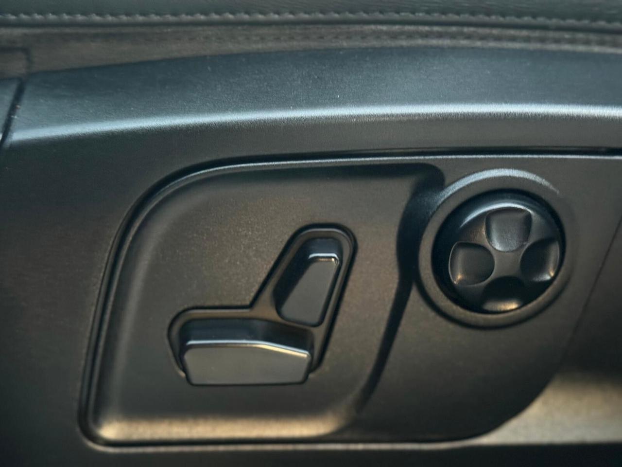 Maserati Levante Granlusso TETTO APRIBILE