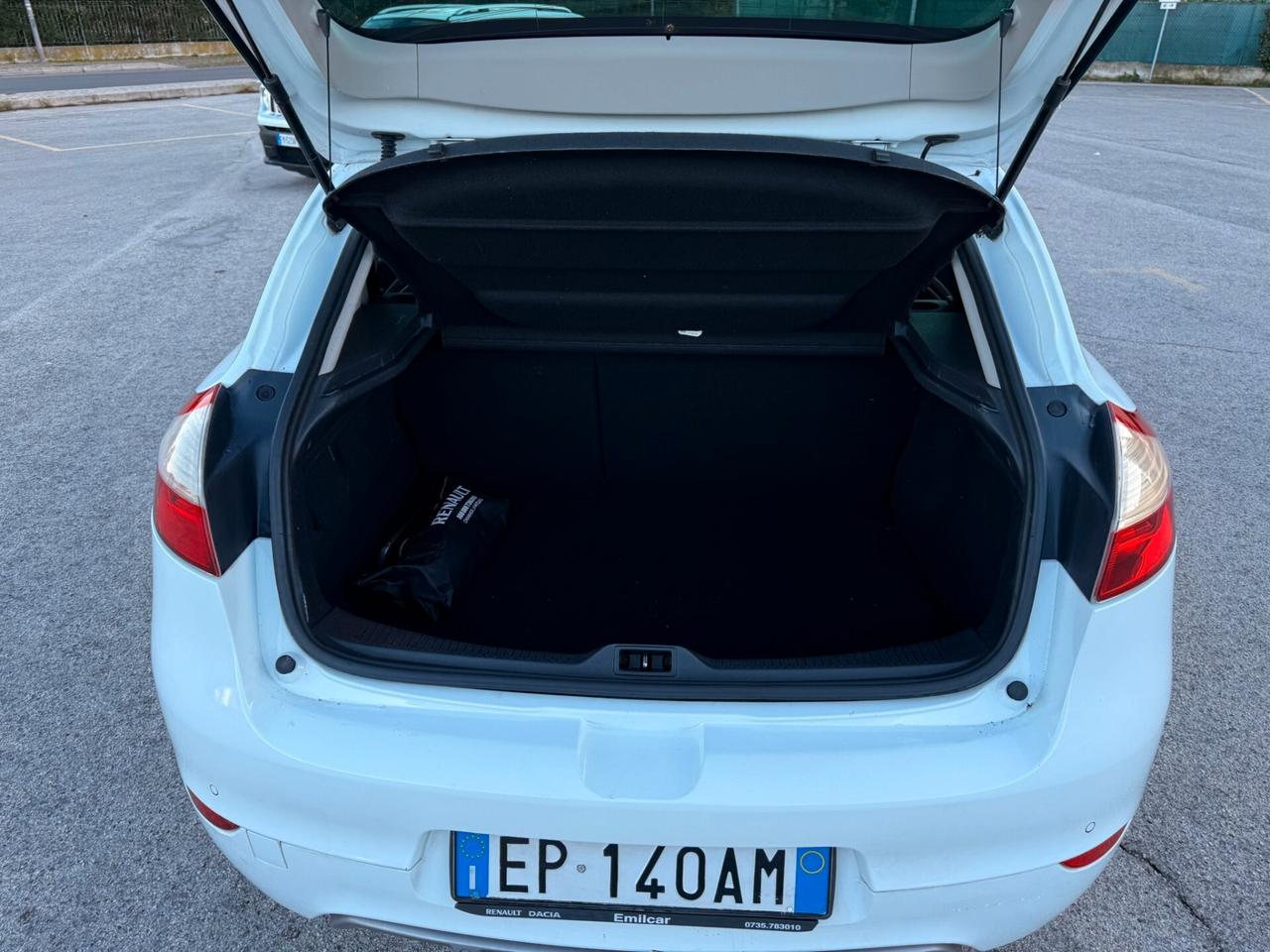 Renault Megane GT Line 12 MESI GARANZIA