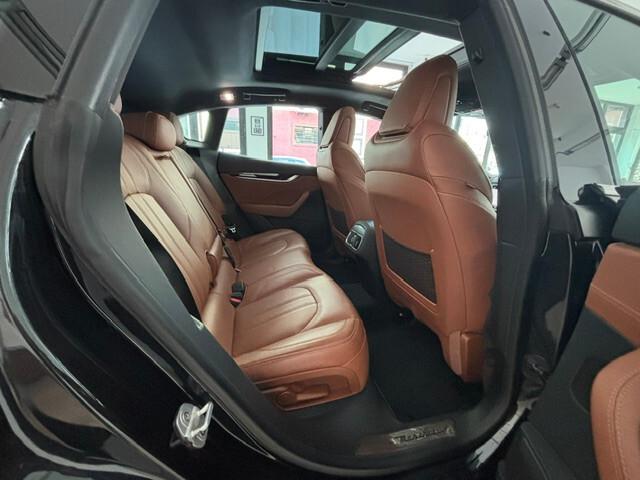 Maserati Levante 3.0d V6 Gransport 250cv Q4