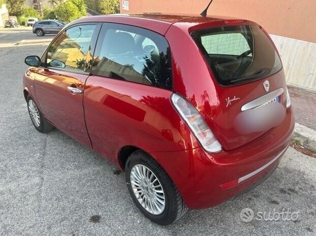 Lancia Ypsilon 1.2 benz ideale per neo patentati