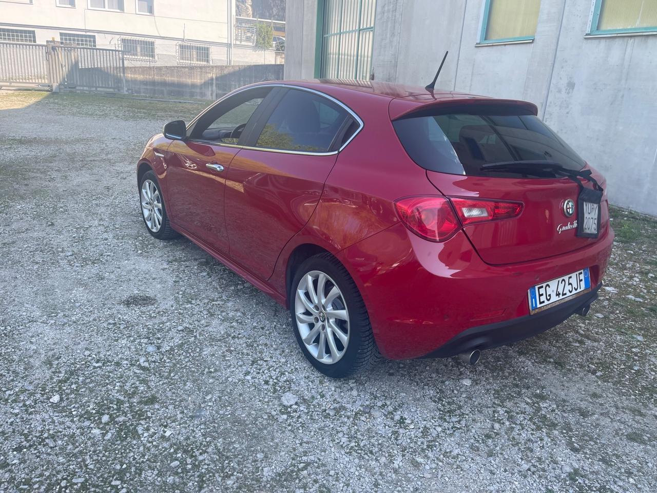 Alfa Romeo Giulietta 2.0 JTDm-2 140 CV Distinctive