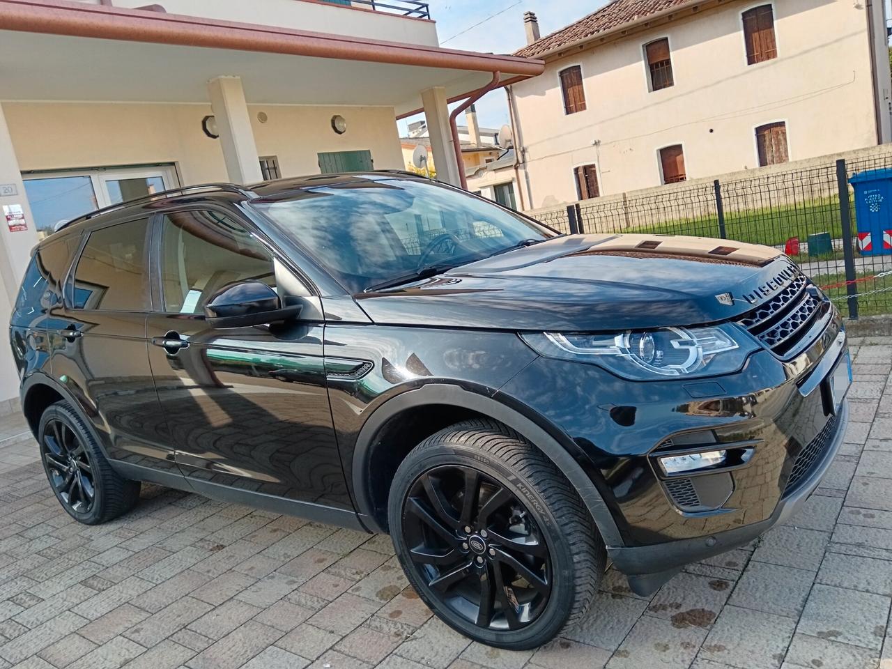 Land Rover Discovery Sport 2.0 TD4 150 CV HSE Luxury 7 posti