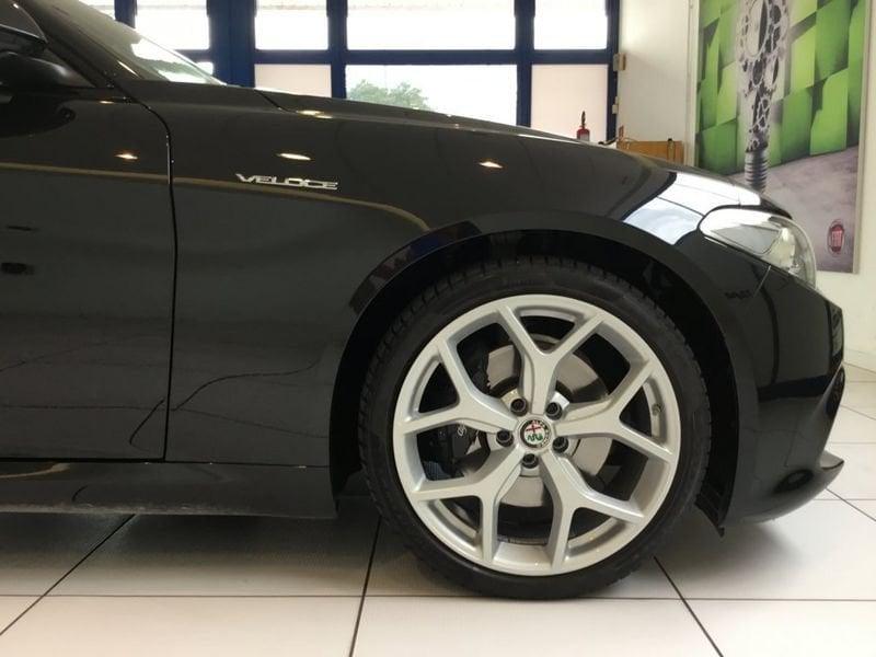 Alfa Romeo Giulia 2.2 Turbodiesel 210 CV AT8 AWD Q4 Veloce MY18