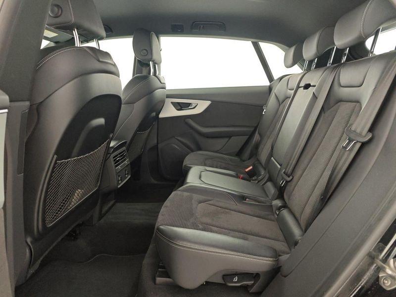 Audi Q8 45 TDI quattro tiptronic Sport