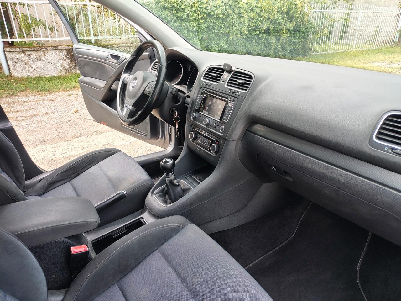 Volkswagen Golf 1.6 TDI DPF 5p. Highline STYLE. NAVIPLUS