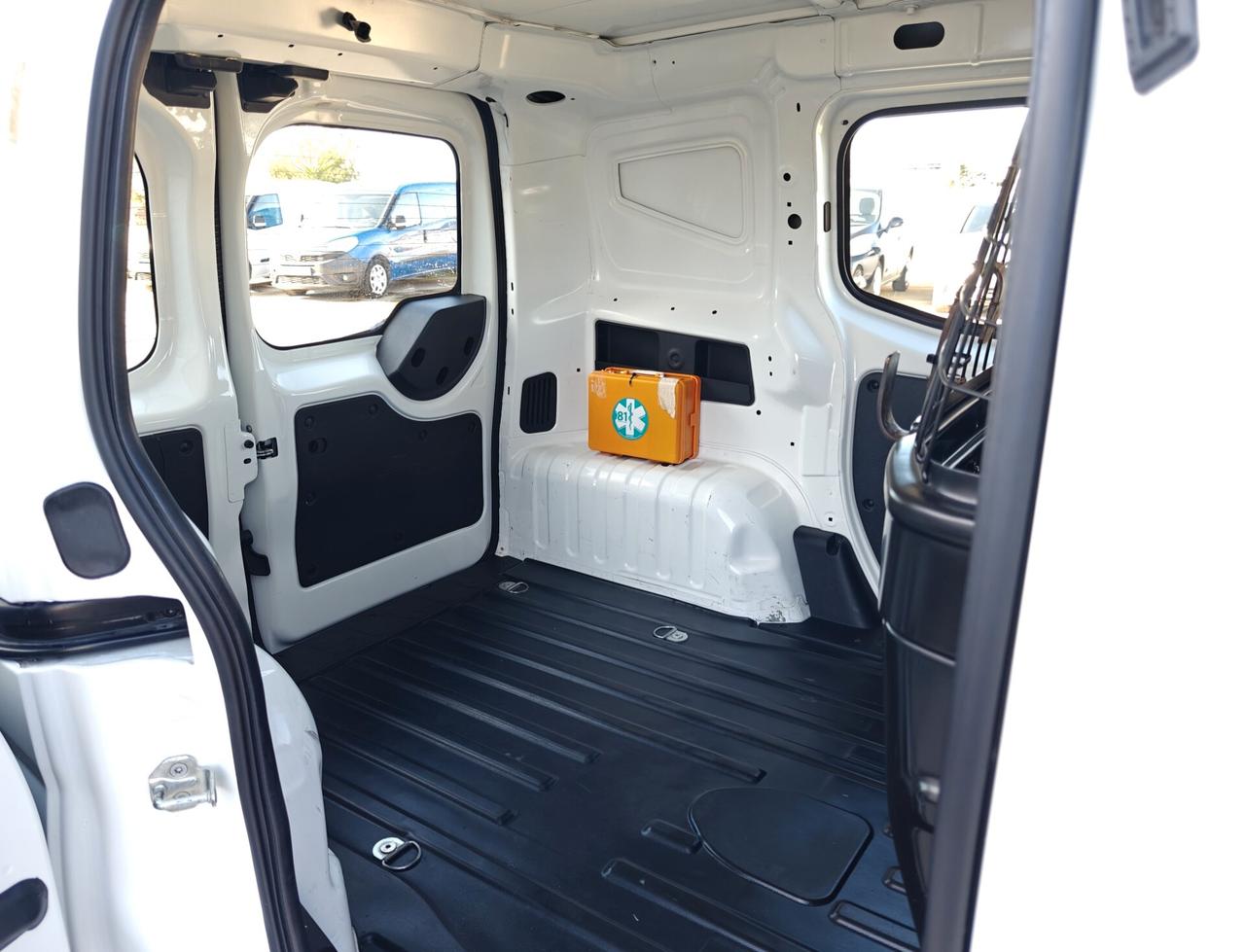 Fiat Fiorino 1.3 MJT Cargo SX 95CV